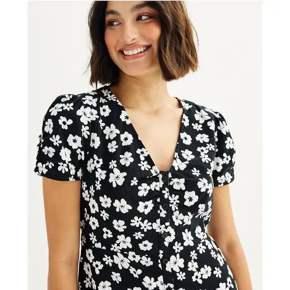 SO floral v-neck button front daisy 90s girly dress y2k coquette sz medium nwt - Picture 2 of 9